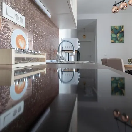 Martina In - By Ta Leut Agency *