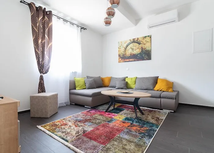 Martina In - By Ta Leut Agency Apartmán