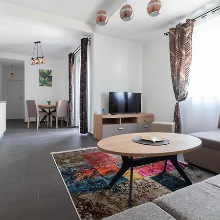 Martina Near The - By Ta Leut Agency Apartment Privlaka (Zadar)