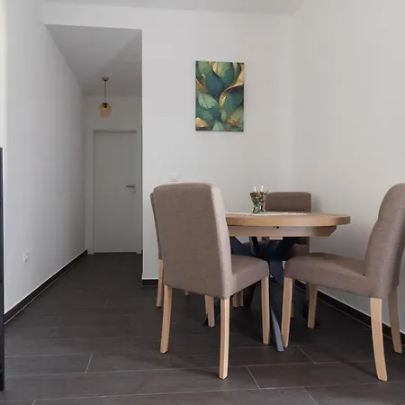 Apartment Martina Near The - By Ta Leut Agency *