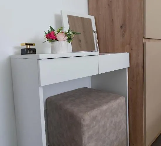 Apartment Martina In - By Ta Leut Agency